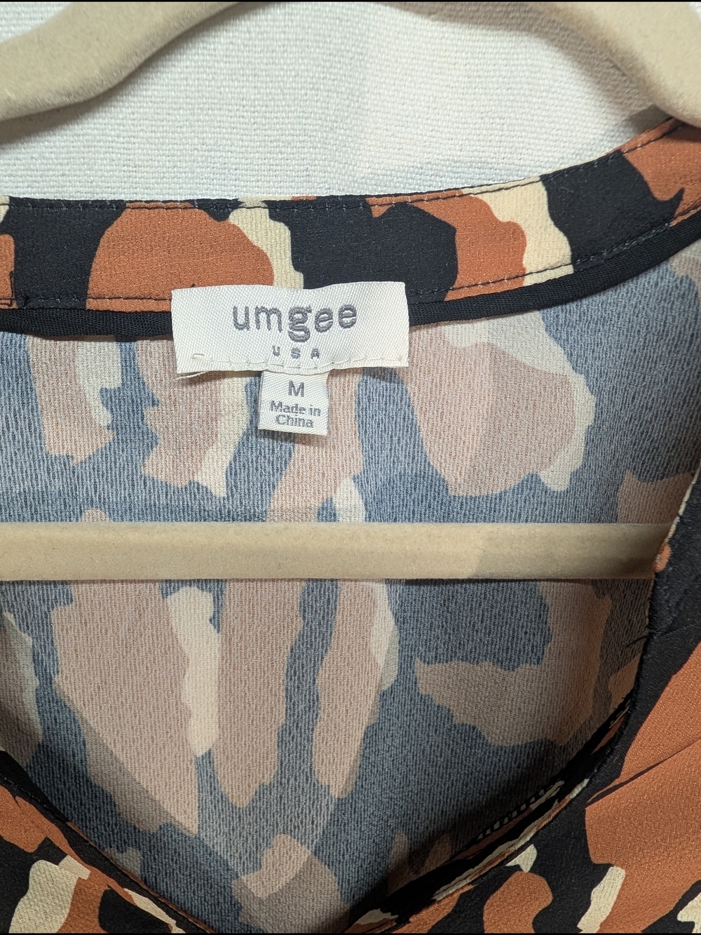 Umgee Abstract Patterned Top - Picture 2 of 6